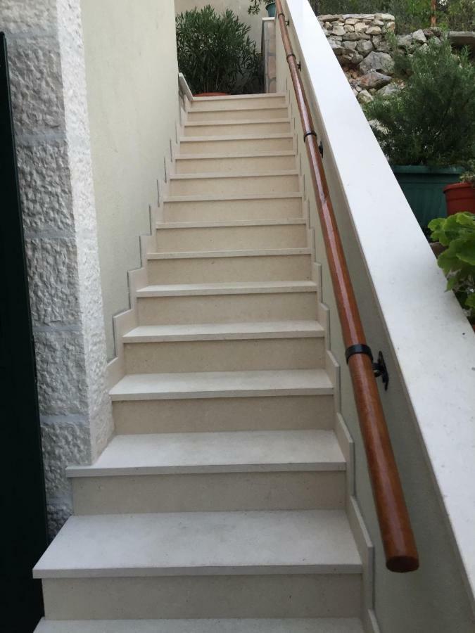 Villa Anna Milna  Kültér fotó